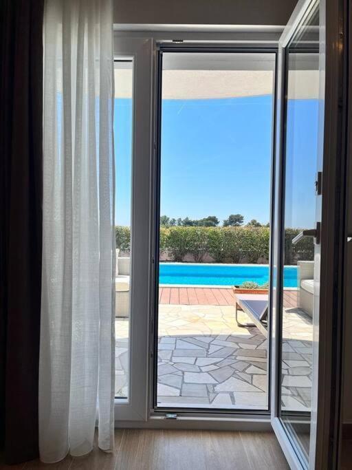 Apartman Blue With Shared Pool Split